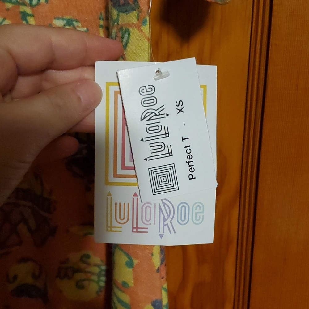 LuLaRoe XS Perfect T Brand New with tags.